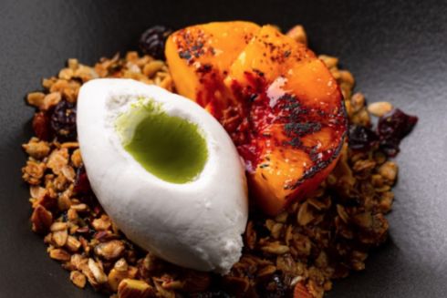 Возле Арсенальной площади открыли ресторан «Бавовна» с завтраками и гастроужинами.