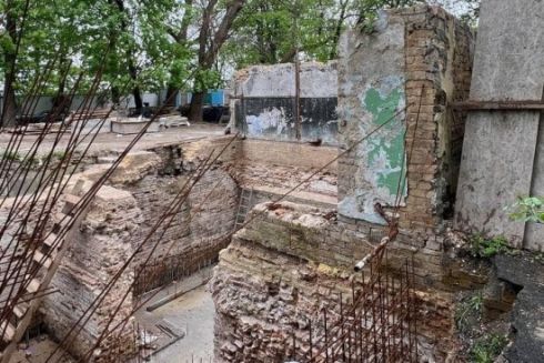 Через забудову на фундаментах палацу Розумовського відкрили кримінальне провадження