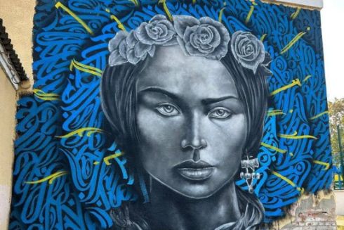 Художники из США нарисовали муралы на поврежденных домах Ирпеня и Бучи