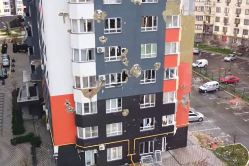 Жители разрушенной многоэтажки в Ирпене планируют самостоятельно ее восстановить: как помочь