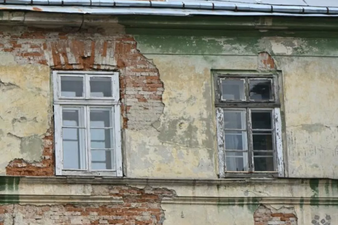 Фасад театру Заньковецької у Львові відновлять за кошти від реклами на будівлі