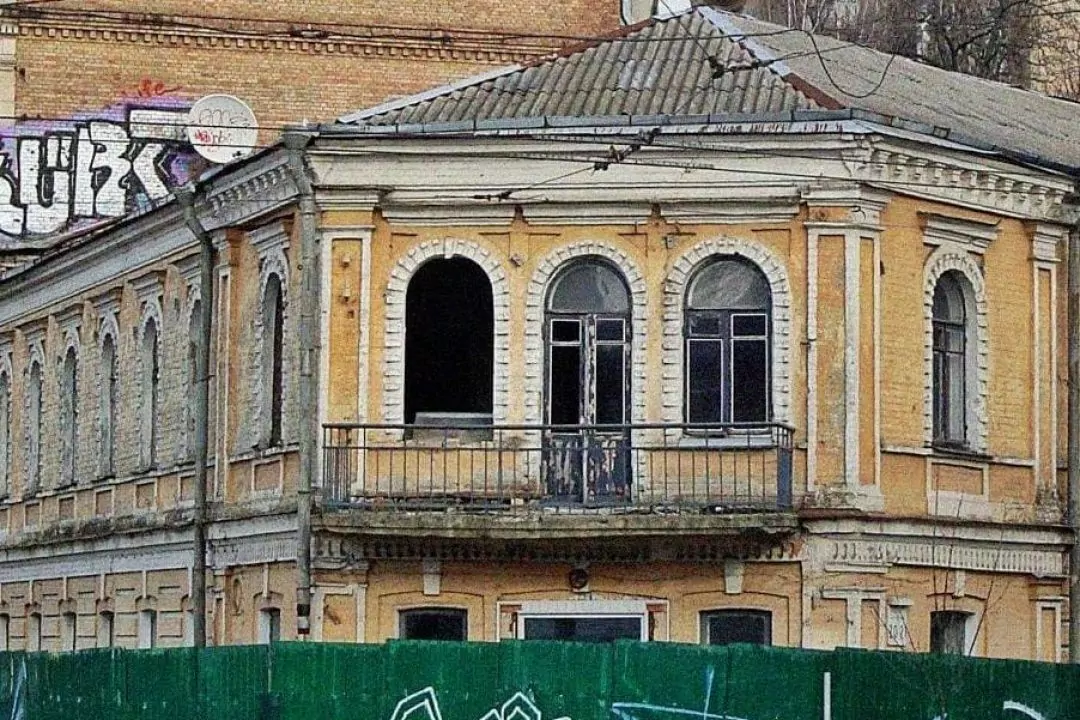 Петиція із закликом відновити історичний будинок на Софіївській набрала необхідну кількість голосів