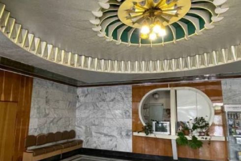 В Коломые уничтожили уникальный модернистский интерьер аптеки