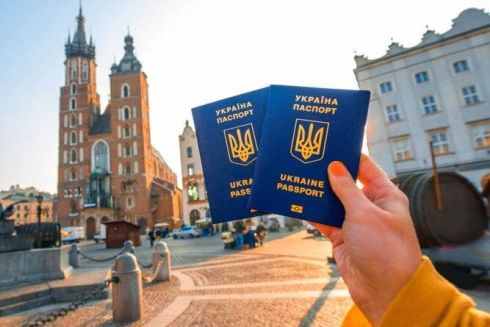 Украину добавили в перечень стран для свободного въезда в Евросоюз