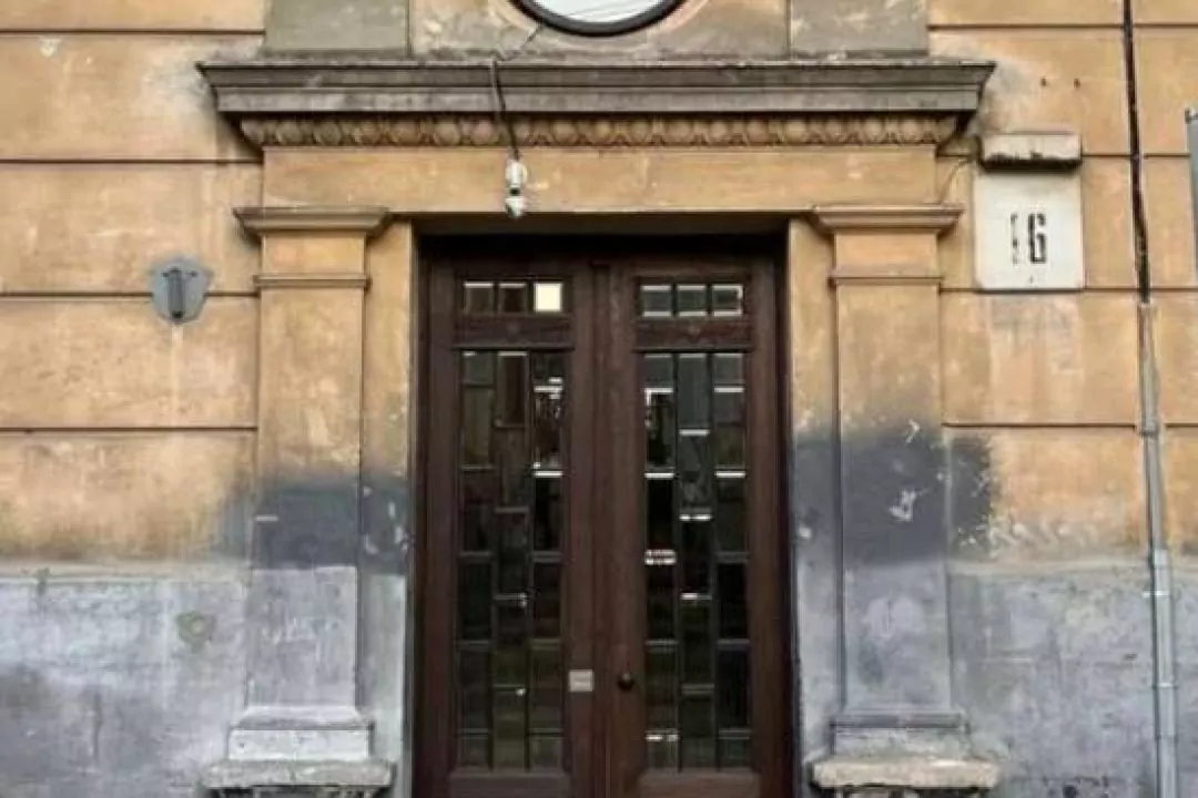 У Львові відновили будинок, який постраждав від російського обстрілу