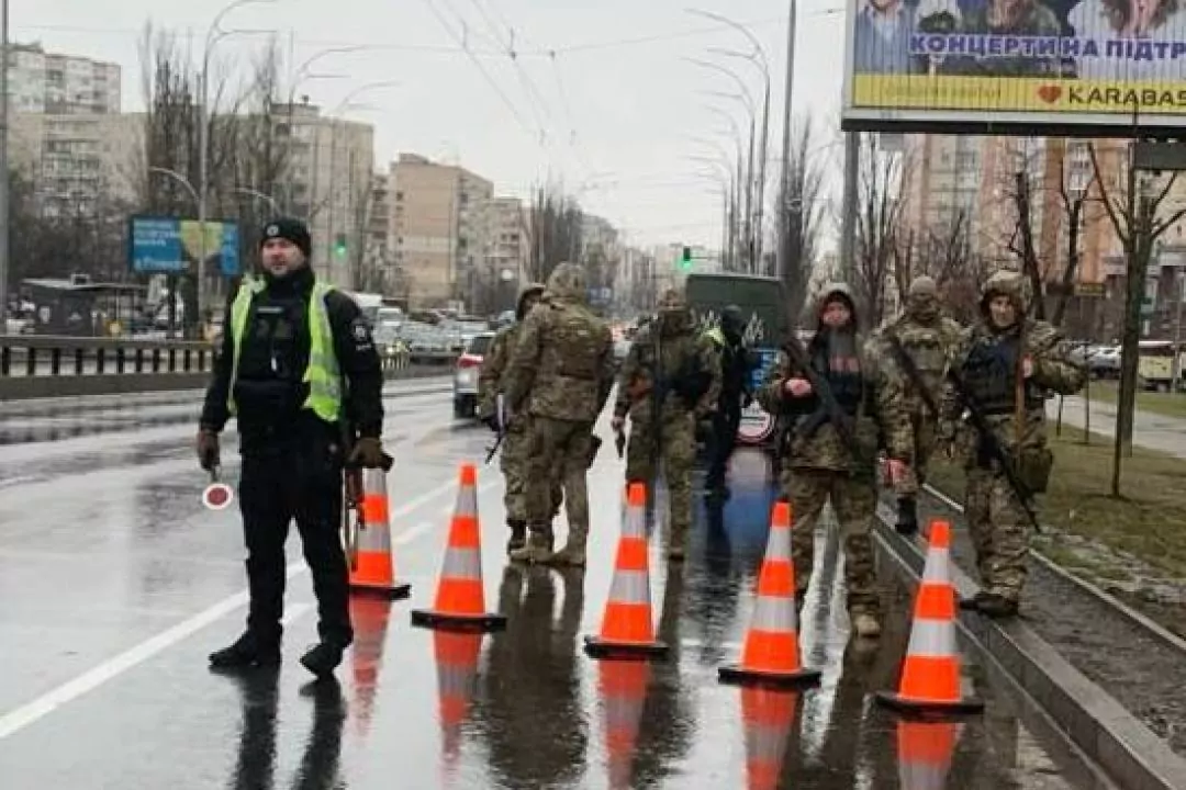 На Оболоні з'явилися блокпости: Що відбувається