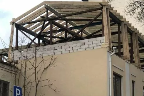 Перешкоджав зводити надбудову на історичній пам'ятці: проти активіста Перова відкрили провадження