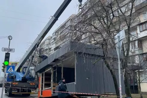 У Києві заборонили продавати цигарки у кіосках та зменшать кількість МАФів