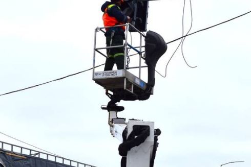 В Оболонському районі відновлять світлофор з урахуванням принципів безбар’єрності