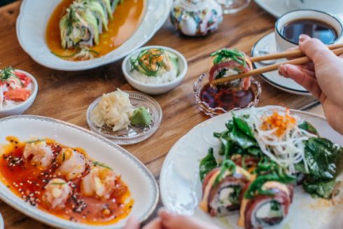 На Бассейной открылся калифорнийский суши-бар