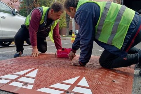 На ще одній вулиці Дніпра облаштували &laquo;берлінські подушки&raquo;
