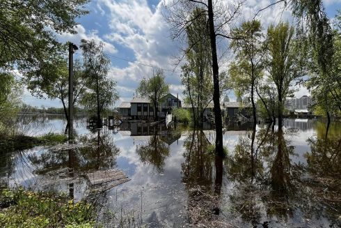На Оболоні затопило ділянку, на якій хочуть побудувати підземний паркінг за 120 млн гривень