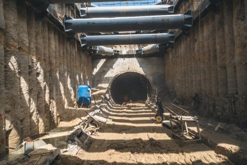 Дивіться, який вигляд має демонтований тунель метро під Либідською площею