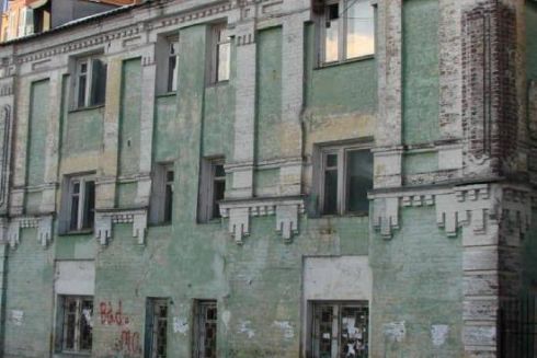 Київрада планує передати земельну ділянку лісопильні Сніжка забудовнику