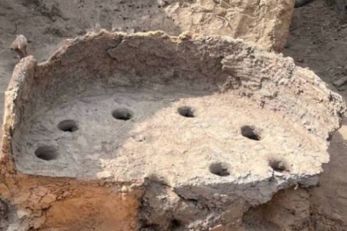 На Київщині археологи розкопали гончарний горн козацької доби: як він виглядає