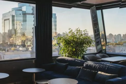 На Богдана Хмельницького відкрився панорамний ресторан