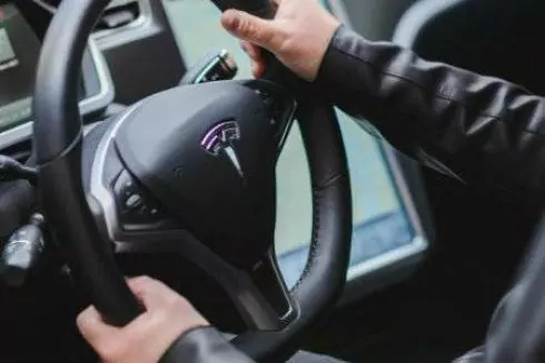 В Киеве появилась первая станция скоростной зарядки электромобилей