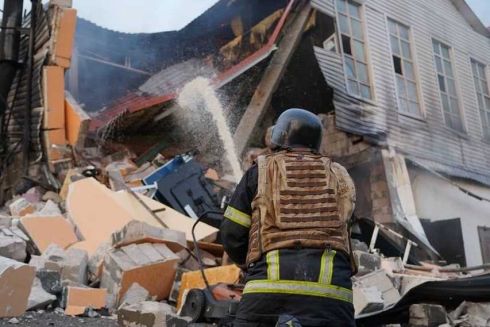 Ракетний удар по Києву: постраждала мечеть, навчальні заклади і вхід у метро