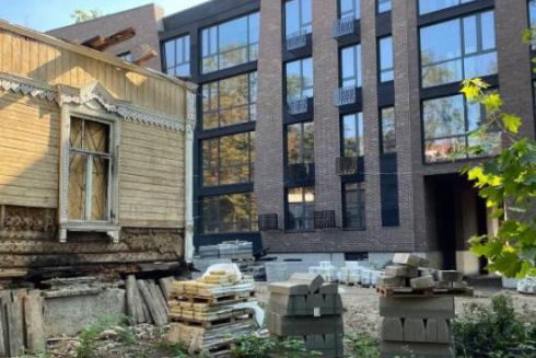 У Пущі-Водиці забудовник розібрав паркан історичної Дачі Брадтмана: що відбувається