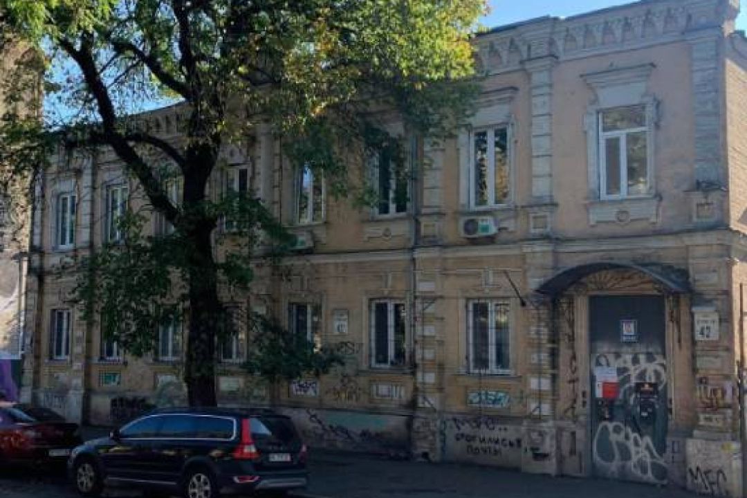 Київрада передала під забудову ділянку в охоронній зоні памʼятки будинку Толубєєва