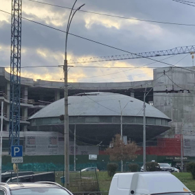 "Літаючу тарілку" вбудовують в ТРЦ Ocean Mall, що є порушенням охоронних зон памʼятки