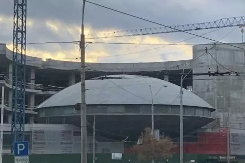 "Літаючу тарілку" вбудовують в ТРЦ Ocean Mall, що є порушенням охоронних зон памʼятки
