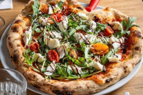 Українка відкрила піца-бар у Хайфі