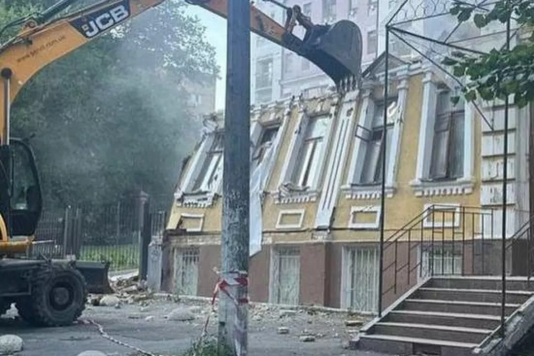 Найцікавіше за тиждень: Знакові місця Києва, які знищили та руйнували у 2024 році та 13 серіалів січня