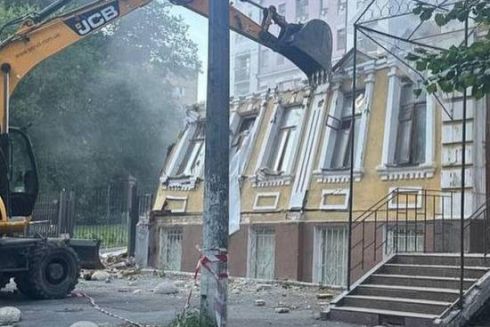 Найцікавіше за тиждень: Знакові місця Києва, які знищили та руйнували у 2024 році та 13 серіалів січня