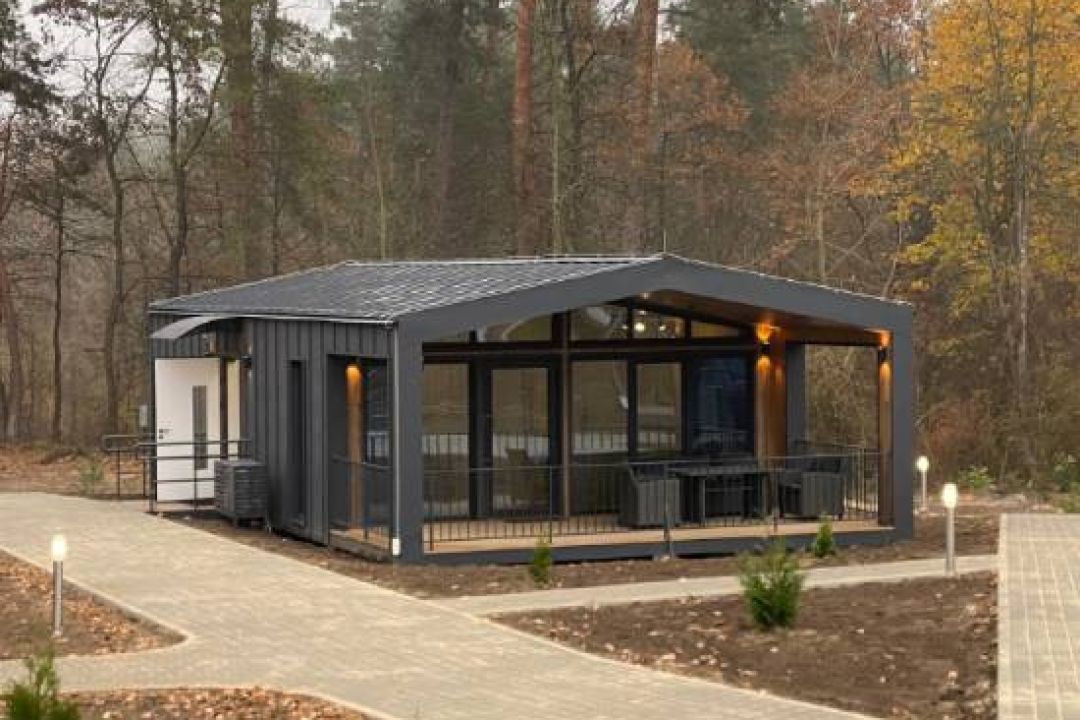 Модульне містечко для реабілітації військових відкрили на Рівненщині: фото