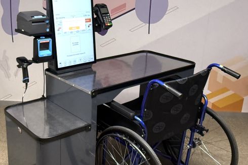 У "Сільпо" встановили першу безбар'єрну касу самообслуговування: який вигляд вона має