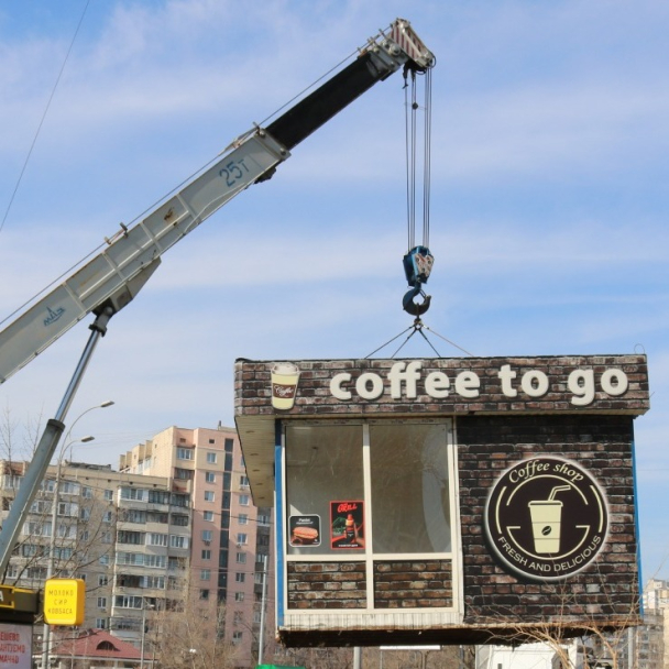 На Оболоні у березні демонтували більше 200 МАФів