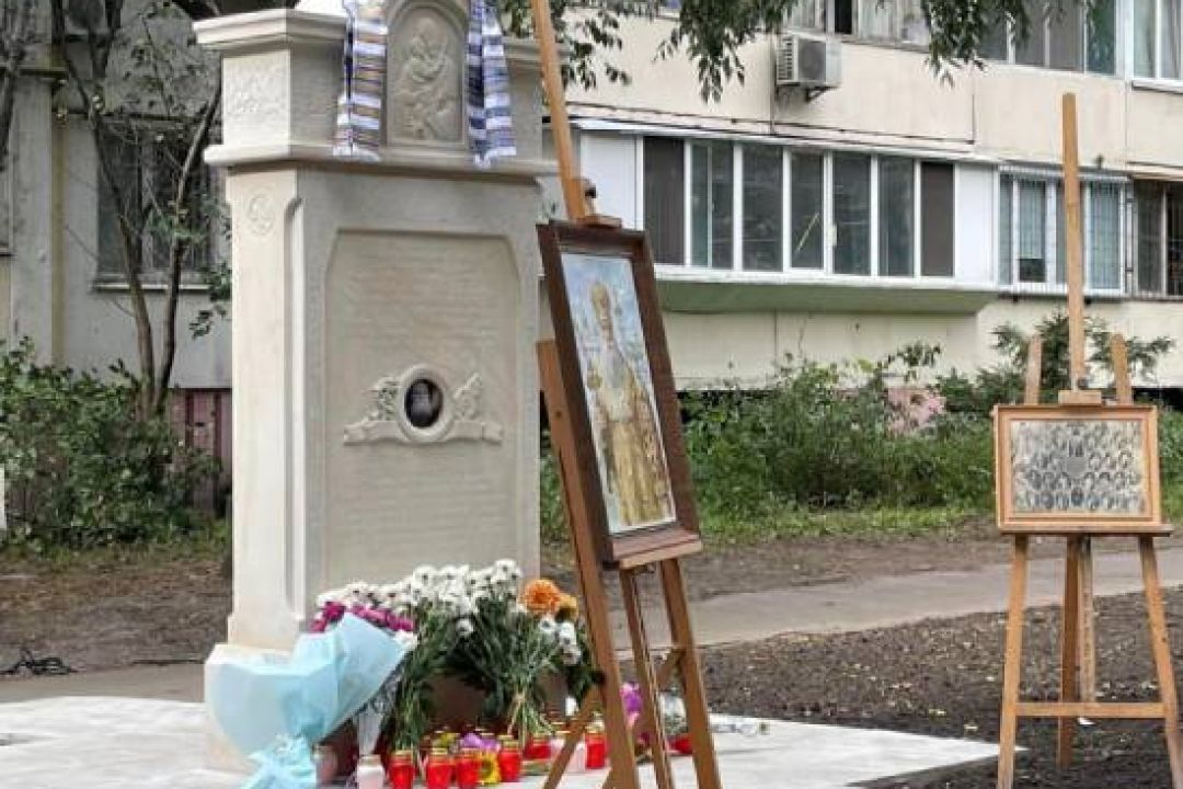 На Солом'янці встановили пам'ятник митрополиту Василю Липківському