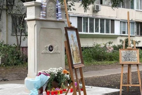 На Солом'янці встановили пам'ятник митрополиту Василю Липківському