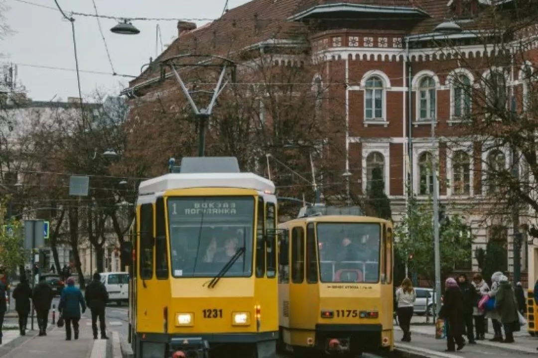 Ще два енергоощадні трамваї з Берліна почали курсувати у Львові: фото