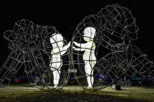 На фестивалі Burning Man з'явилася інсталяція з України