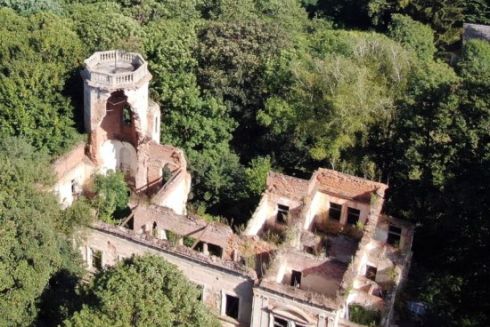 На Львівщині почали відновлювати старовинний Палац Марсів: там створять культурний центр