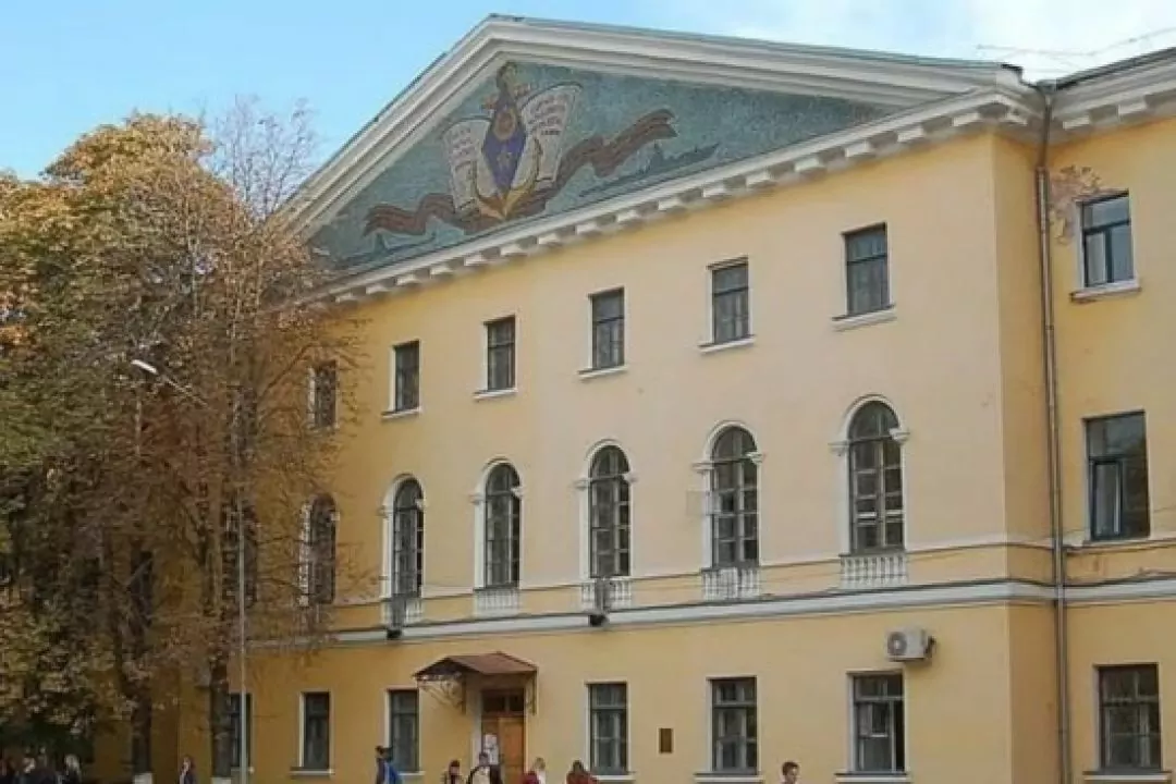 На Подолі попри заборону розбирають корпус-пам&rsquo;ятку Могилянки