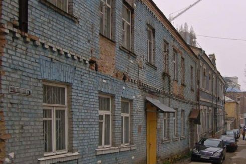 Активісти звернулись до СБУ щодо неправомірної передачі історичних будівель у Києві Медведчуку