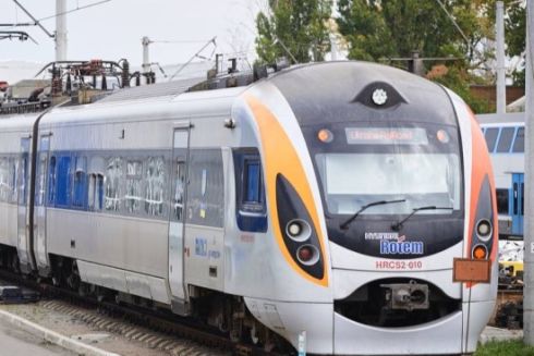 “Укрзалізниця” встановила Wi-Fi у 75% поїздів “Інтерсіті”