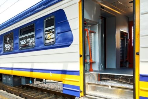 «Укрзалізниця» планує реконструювати 60 платформ київської міської електрички