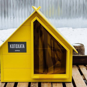 В Киеве устанавливают домики для бездомных котов