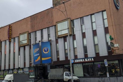 Біля Лаври дозволили побудувати 18-поверхову висотку. Там можна зводити не вище 9 поверхів