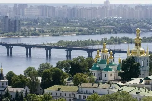 У Києві заборонили масові заходи на День Незалежності