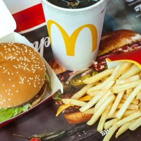 McDonald's відновлює роботу ще трьох закладів у Києві та області