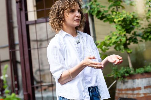 Сквот-Город: Як у дворику на Терещенківській вирощують овочі та зелень