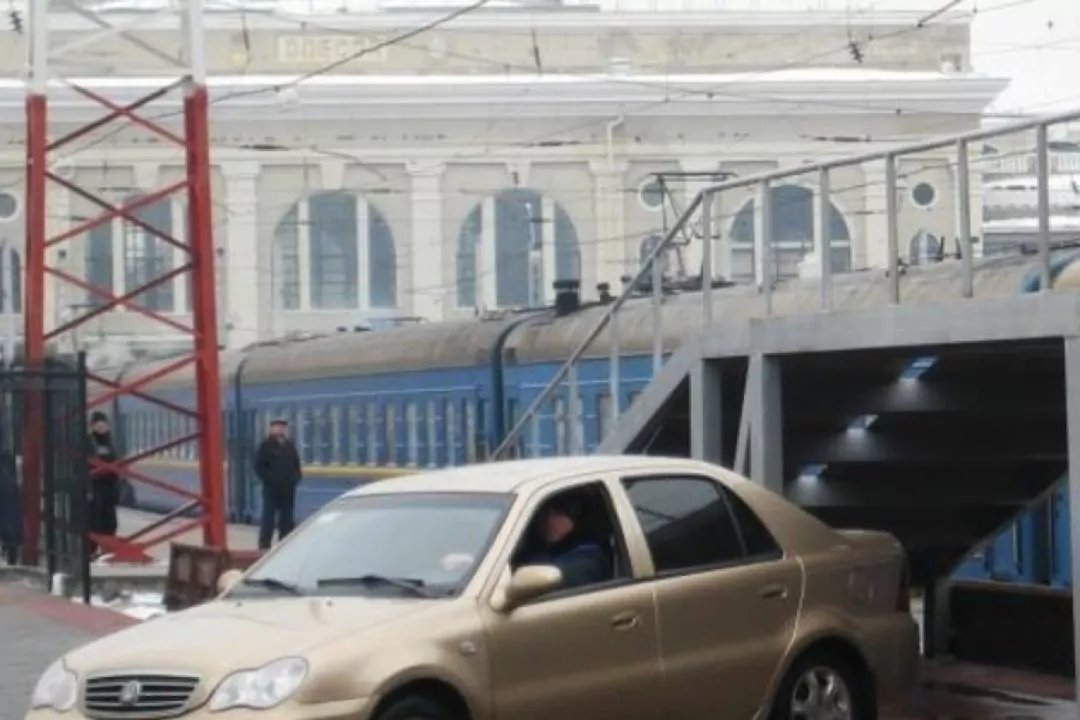 Заказать перевозку автомобилей в вагонах &laquo;Укрзалізниці&raquo; теперь можно онлайн