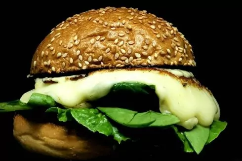 На Бессарабці відкрилась бургерна Burger Streets