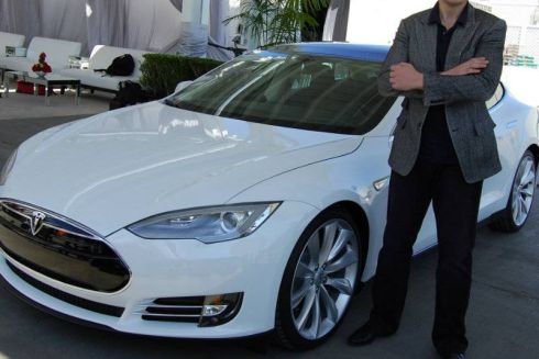 Під час коронавірусу Tesla готова випускати апарати для вентиляції легенів