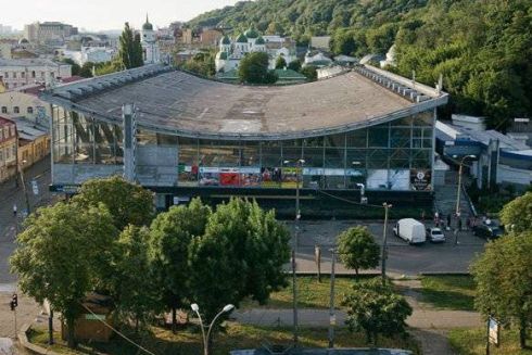 На Житнем рынке устроят тихую вечеринку